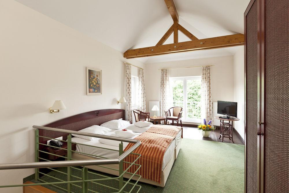 Seehotel Schloss 클링크 외부 사진
