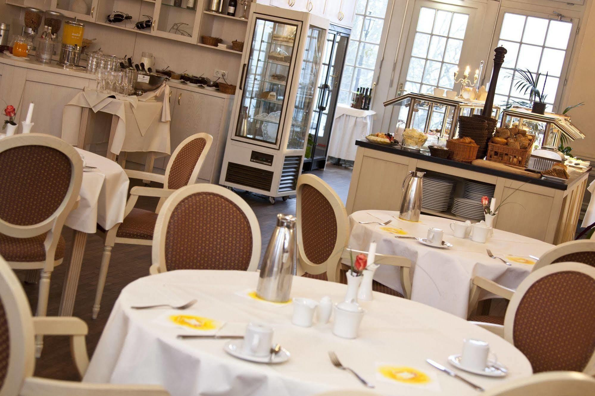 Seehotel Schloss 클링크 외부 사진