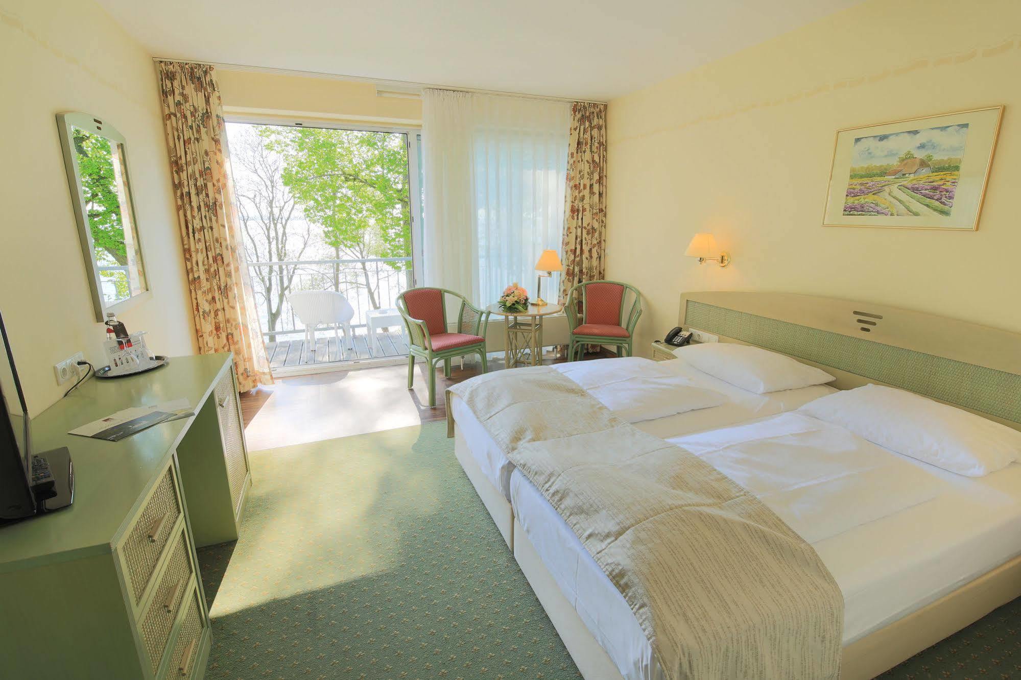 Seehotel Schloss 클링크 외부 사진