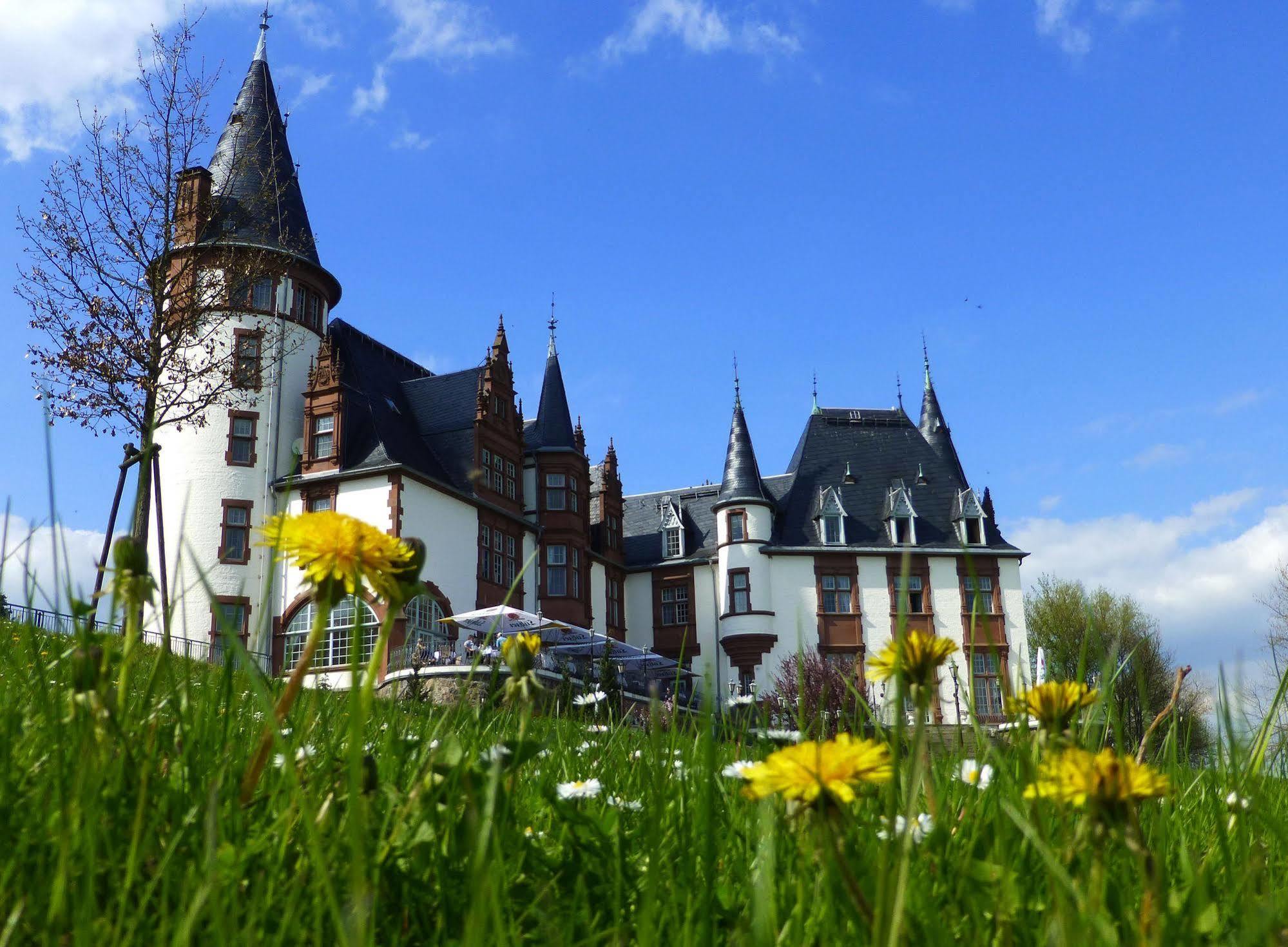 Seehotel Schloss 클링크 외부 사진
